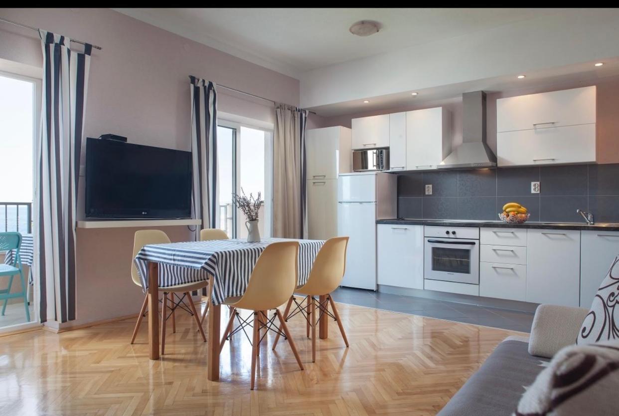 Apartamento Waterfront Roko Podgora Exterior foto