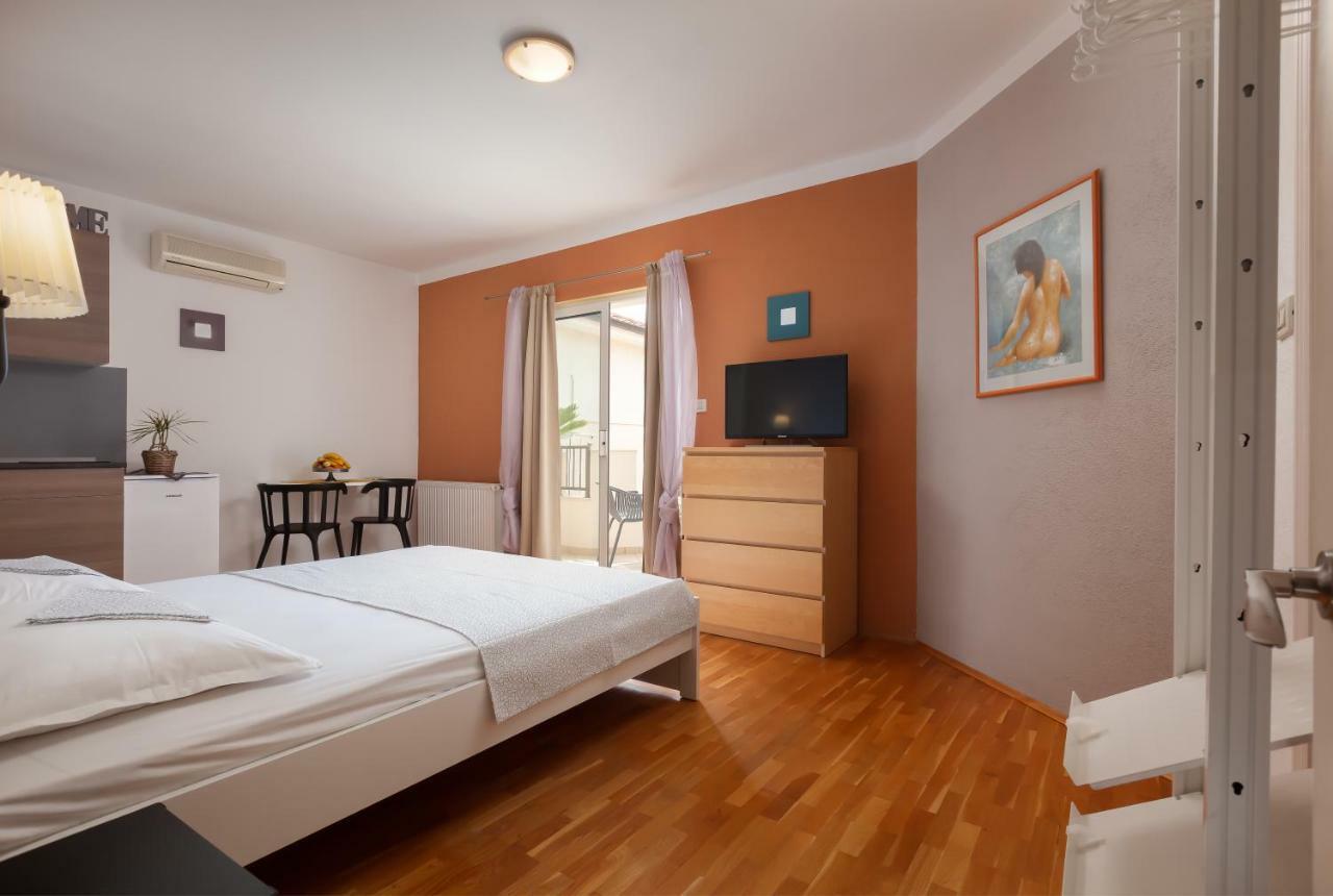 Apartamento Waterfront Roko Podgora Exterior foto